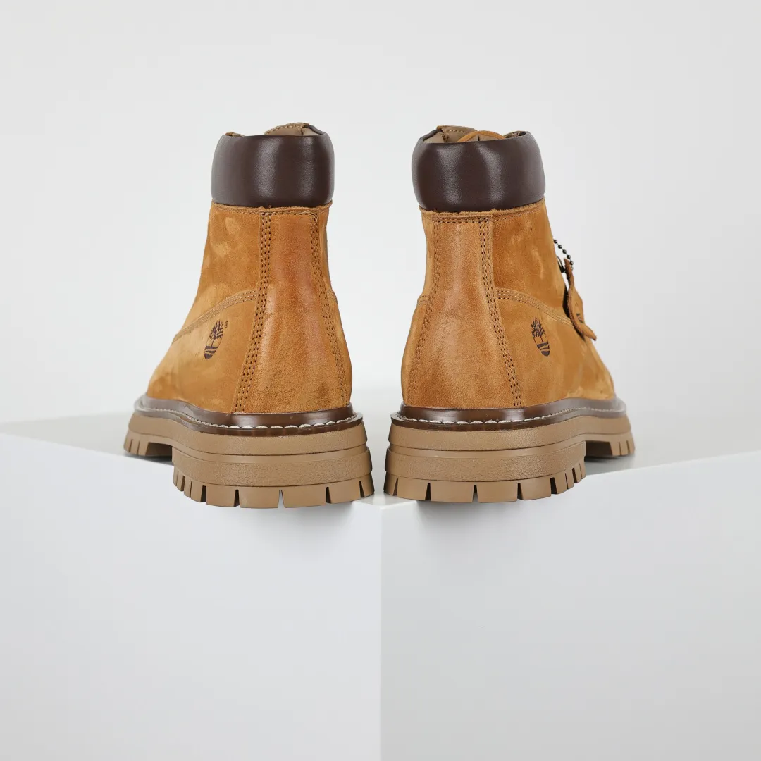 Copy price 💰620 Core recommendation Good price Timberland/Timberland classic outdoor casual rhubarb boots series Guangdong factory quality Original box original packaging The fabric is made of Italian 🇮🇹 top matte fine-grained cowhide. It is paired with anti-odor and anti-corrosion genuine leather latex insoles to give you a perfect wearing experience. The quality is exquisite and durable. A must-have for sportsmen. Specially designed to treat those who are not handsome. High-quality and first-class foot feel. Size: 39 -44 (leather shoe size)